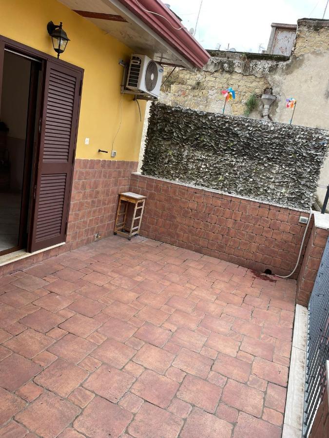 La Casa Di Mamma Lägenhet Neapel Exteriör bild