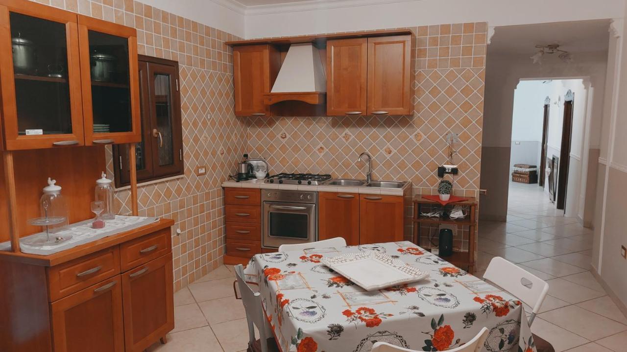 La Casa Di Mamma Lägenhet Neapel Exteriör bild